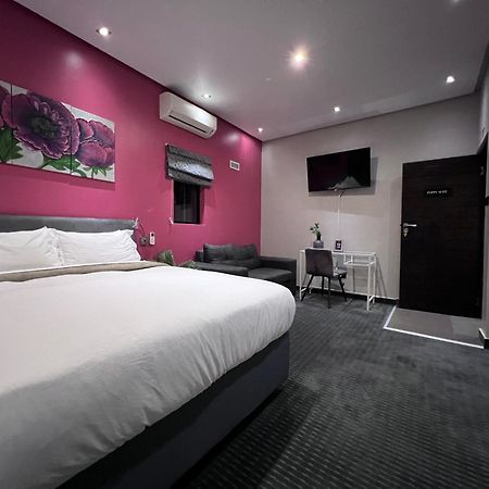 The Raz Bed & Breakfast Harrismith Exterior photo